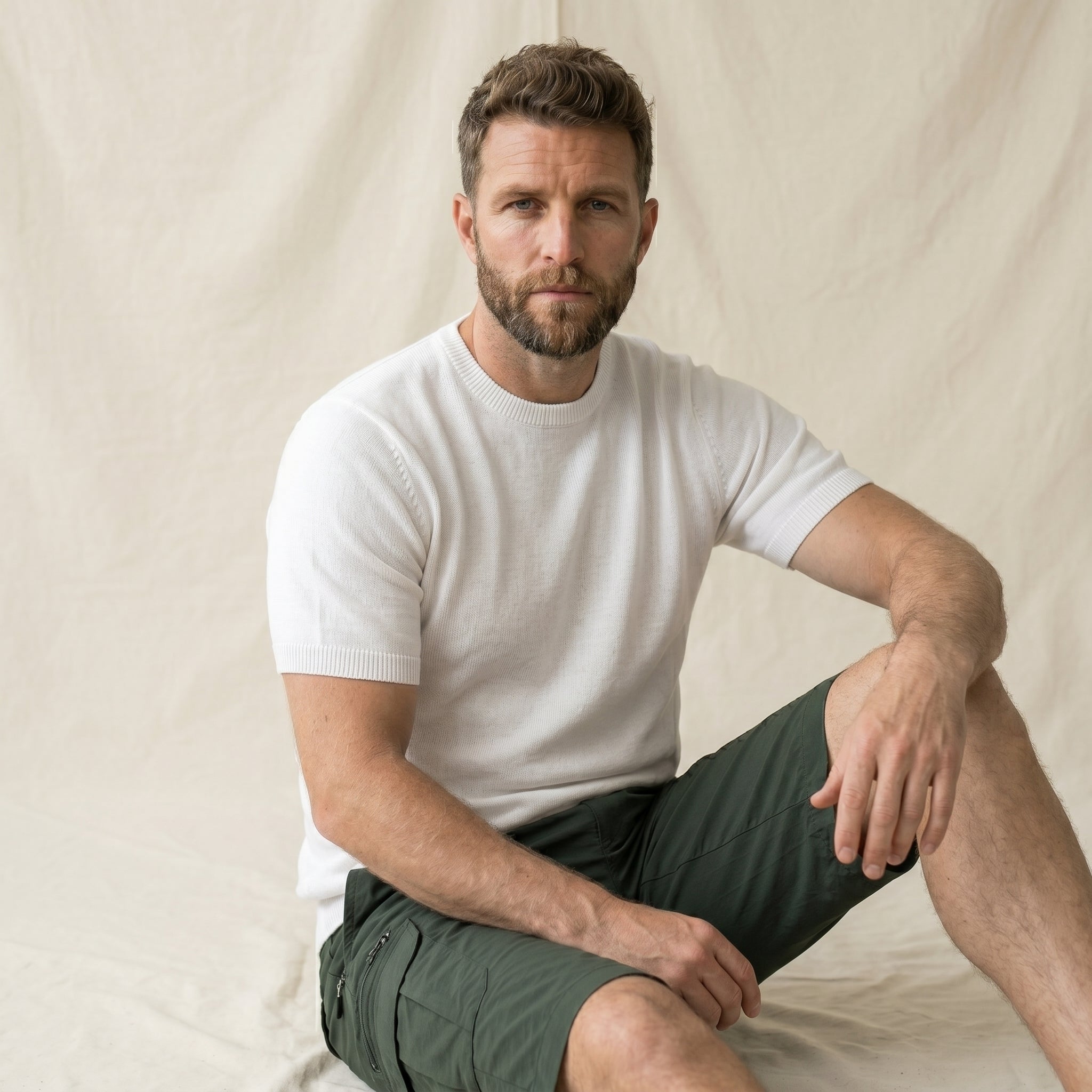 Men's Cargo Knee-Length Shorts-Azzella London